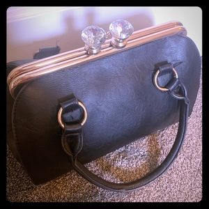 Women’s fashion purse